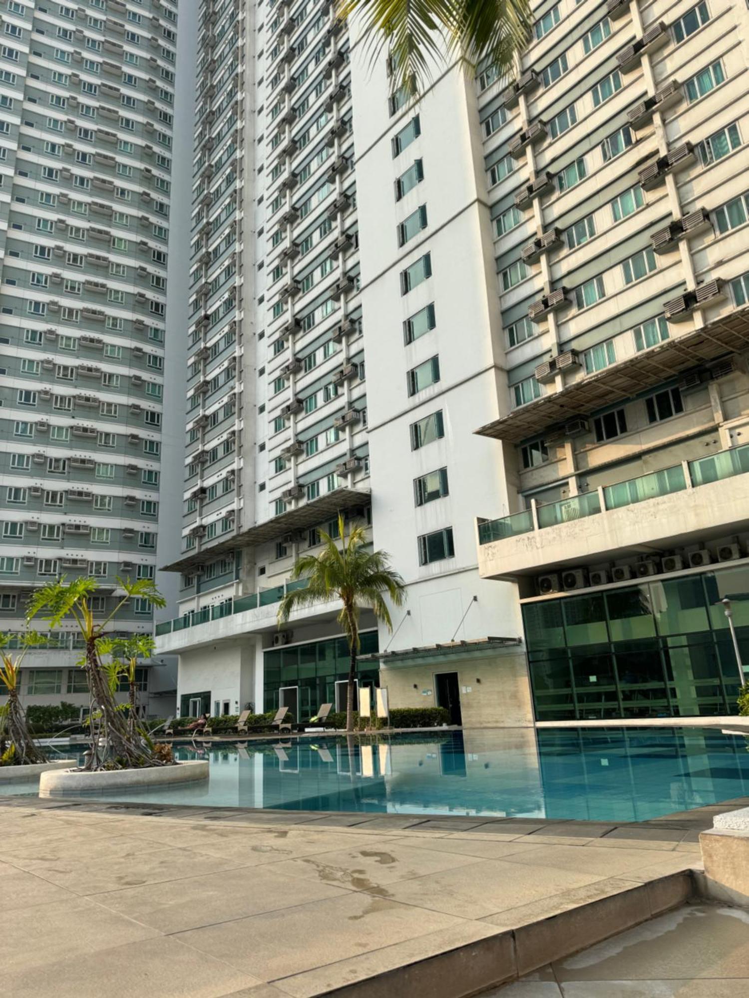 Beacon Makati Condo Free Pool Access Free Wifi 100Mbps & Free Netflix Manilla Buitenkant foto